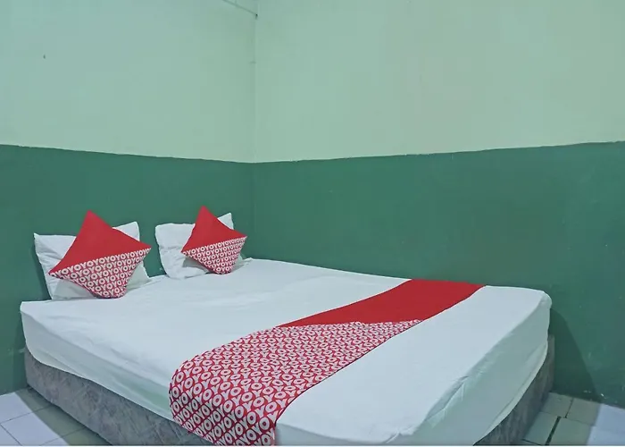 Oyo 92994 Wisma Kencana Indah