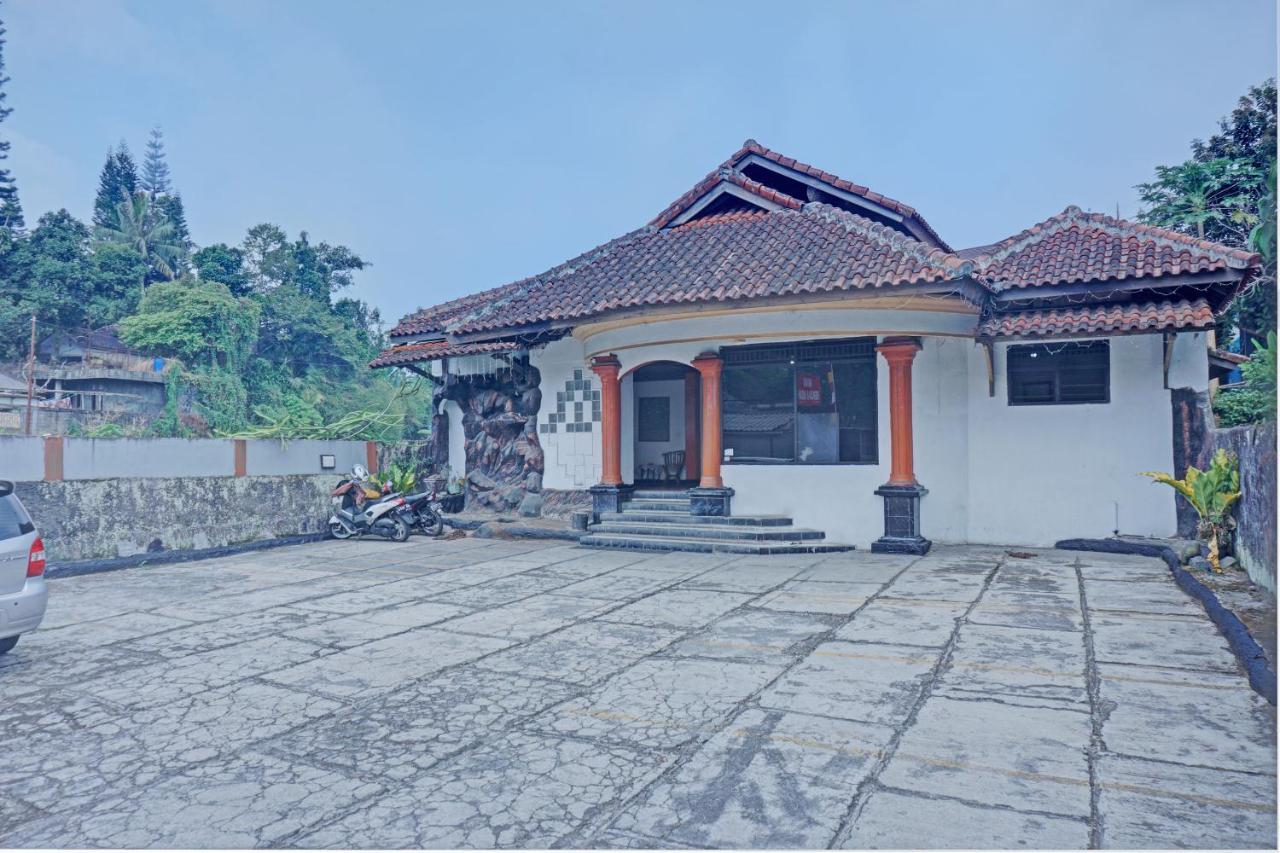 Oyo 92994 Wisma Kencana Indah 2* Bogor